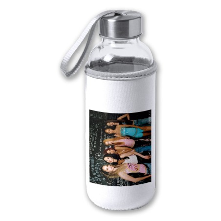 BIDON DE 420 ML CON FUNDA DE NEOPRENO cantantes kpop KATSEYE stronger than the rain tapon seguridad