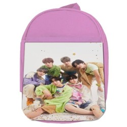 MOCHILA ROSA cantantes kpop...