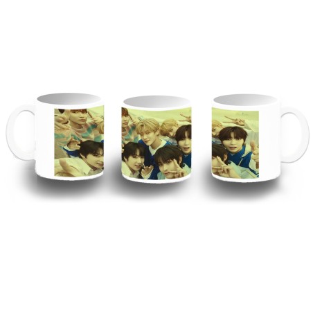 TAZA FOTOLUMINISCENTE cantantes kpop ntc kick it favorite vampire BRILLA OSCURIDAD