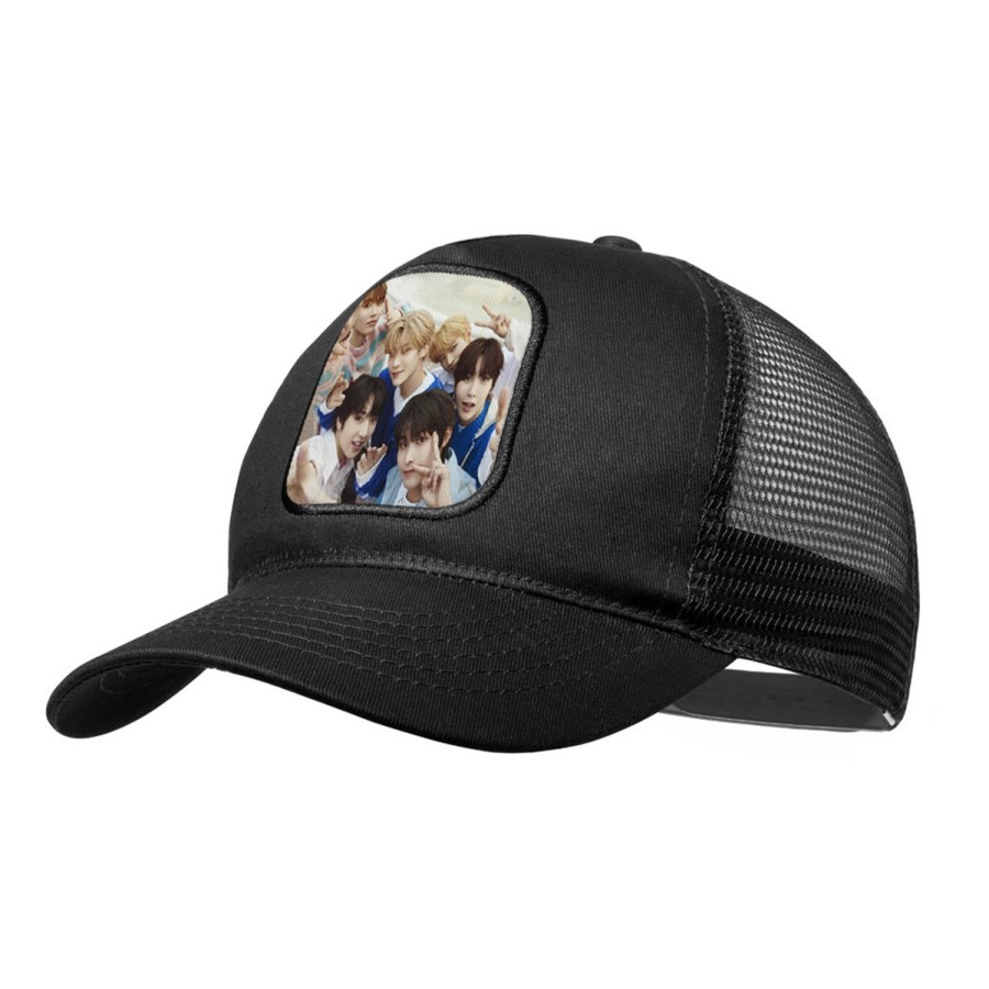 GORRA NEGRA CON REJILLA cantantes kpop ntc kick it favorite vampire moda deporte