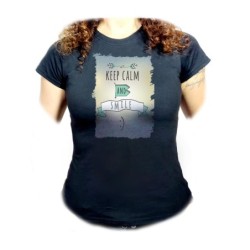 CAMISETA NEGRA MUJER calmate y sonrie keep calm and smile frase graciosa oferta personalizada